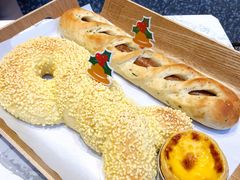 -奈雪的茶(市百一店)