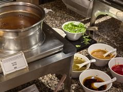 -天津京基皇冠假日酒店