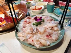 -墨居上隐·院子里火锅(峨眉店)