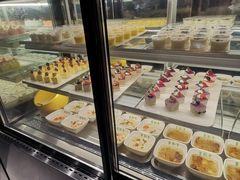 -蒙肥羊·酸汤潮牛·鲜牛肉火锅烤肉自助(岗顶店)