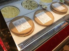 哈根达斯-钱小奴海鲜自助黑金店(杭州滨江龙湖店)