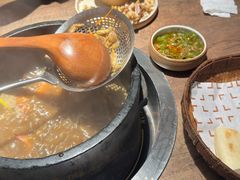 -蘑界·野生菌火锅(深业上城店)