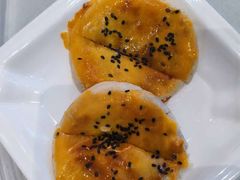云南重瓣鲜花饼-云腾食府·云南菜
