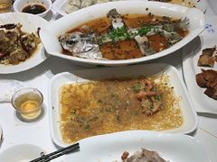-龙船人海鲜城(长治路店)