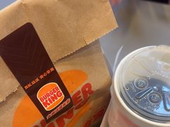 -汉堡王(颐和汇邻湾广场店)