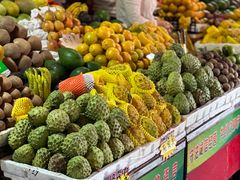 -曼阁市场水果批发市场