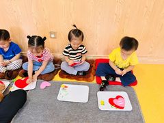 -哲学苑亲子园·早教婴儿托育·婴儿游泳(颐龙湾店)