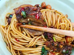 牛肉拌粉-万方圆拌粉瓦罐汤(滕王阁旗舰店)