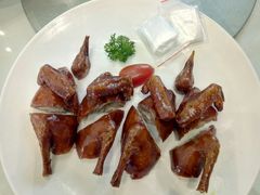 大厅玻璃乳鸽-御彩酒家(东风东路店)