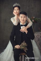 -雪中彩影婚纱摄影·微光艺术中心