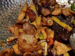 -老唐三下锅 ·张家界地标美食(溪布街店)