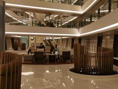 -上海滴水湖皇冠假日酒店