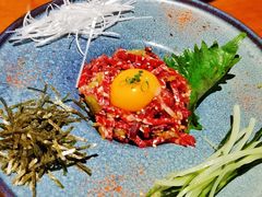 生拌牛肉-肉魁屋·烧肉·烧鸟·酒场(高新店)