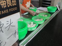 -周震馄饨
