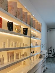 -柒朵科技美肤中心