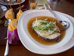 -Chom Cafe and Restaurant