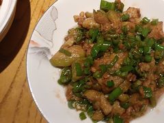 -爱碗亭·鲜炒湖南菜(壹城中心店)