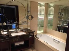 -上海波特曼丽思卡尔顿酒店