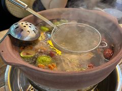 -东记炭炉·海鲜鸡煲(龙华店)