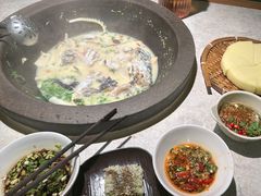 -鲜潭蒸汽石锅鱼(五道口购物中心店)