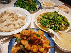 -日丰园海肠水饺·老字号大连海鲜(银泰城店)