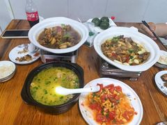 -阿峰饭店·本地土菜馆·农家土鸡煲·一品神仙鸡(报福店)