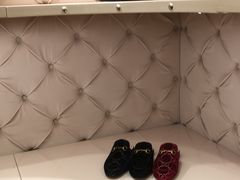 -文艺复兴百货(米兰大教堂广场店)