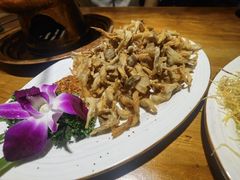 椒盐什菌-觅山云南菜(泊富ICITY店)