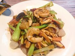 -小船渔村·大连菜(明泽街店)
