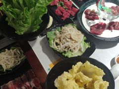 已经吃一半的牛腩-蛙太牛牛肉海鲜自助火锅(台江万达店)