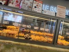 面包甜点陈列柜-LELECHA乐乐茶(百货大楼店)