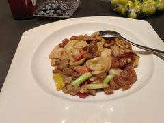 -忆江南·临江鱼馆