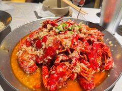 -巴厘龙虾·榜首油焖大虾(音乐学院·沿江酒馆店)