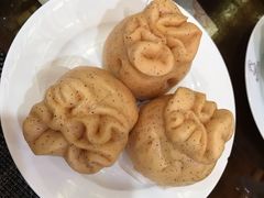 福袋（莲蓉包）-大佛寺高级素食自助餐厅