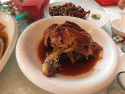 -喜宴酒店幸福里(星摩尔购物中心店)