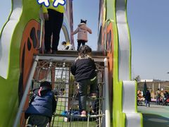 -季高兔窝窝亲子园(上海薰衣草公园店)