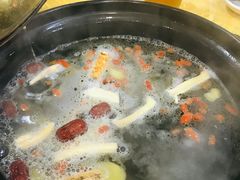 -濠轩阁特色生蚝火锅(水湾路店)