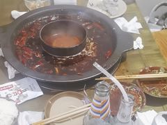 -黄潇洒老火锅(九眼桥宏济巷店)