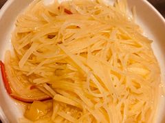 -龙巢盱眙龙虾·牛蛙·烧烤宵夜(八卦岭店)