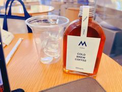 -M Stand(上海人民广场来福士店)