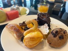 -圣丰索菲特·2 On 988 Café 自助餐厅