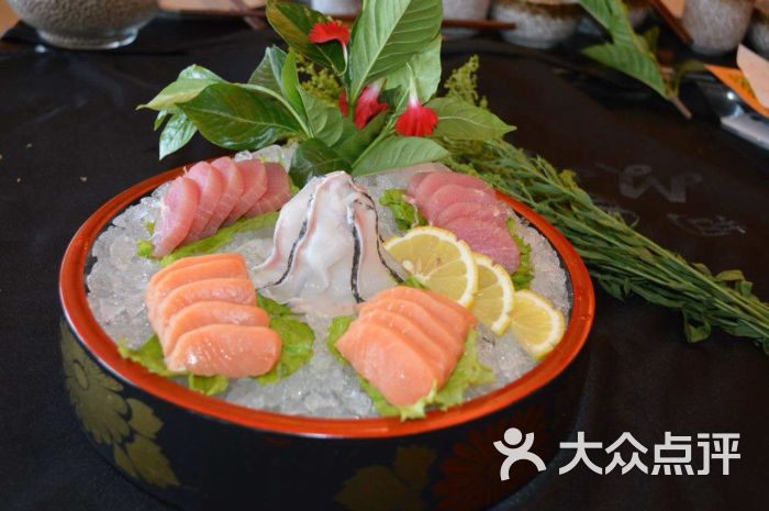 芭提亚都多彩火锅(芭提亚都泰国风情火锅)生鱼片图片 - 第1张