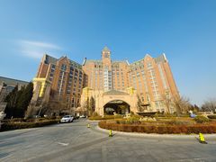 -天津京基皇冠假日酒店