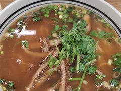 -小马牛肉面·牛骨熬制(南京博物院店)