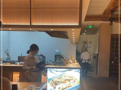 门面-蜜桃餐厅·伴山(湖滨商业街店)