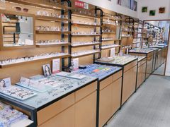 -罗伯特眼镜·蔡司官方授权(罗湖国贸店)