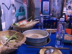 -马路边边 传媒大学店