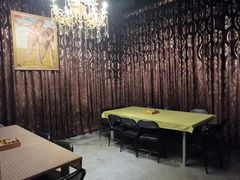 -明日世界密室轰趴·剧本桌游·箭馆团建(国贸店)