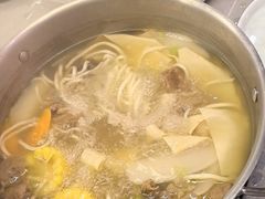 -宴全牛粤来越牛潮汕鲜牛肉火锅(海州万达广场店)