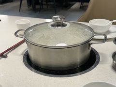 -煲王粤菜餐厅(中侨中心店)